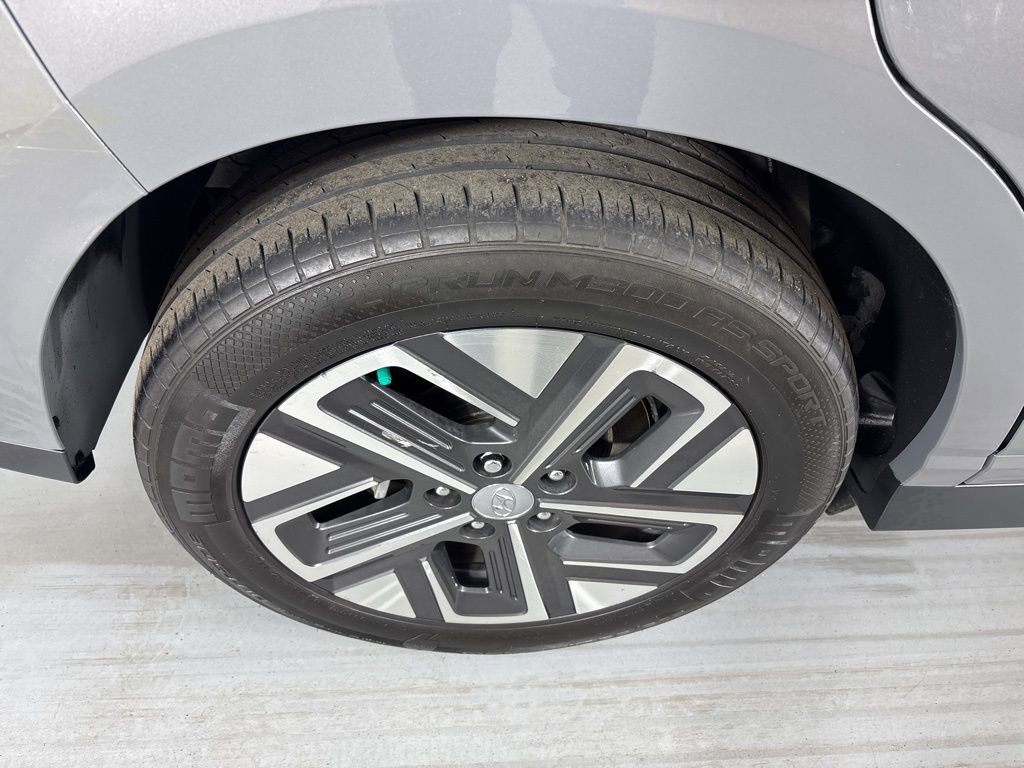 Used 2023 Hyundai Kona SE w/ Cargo Package image 11