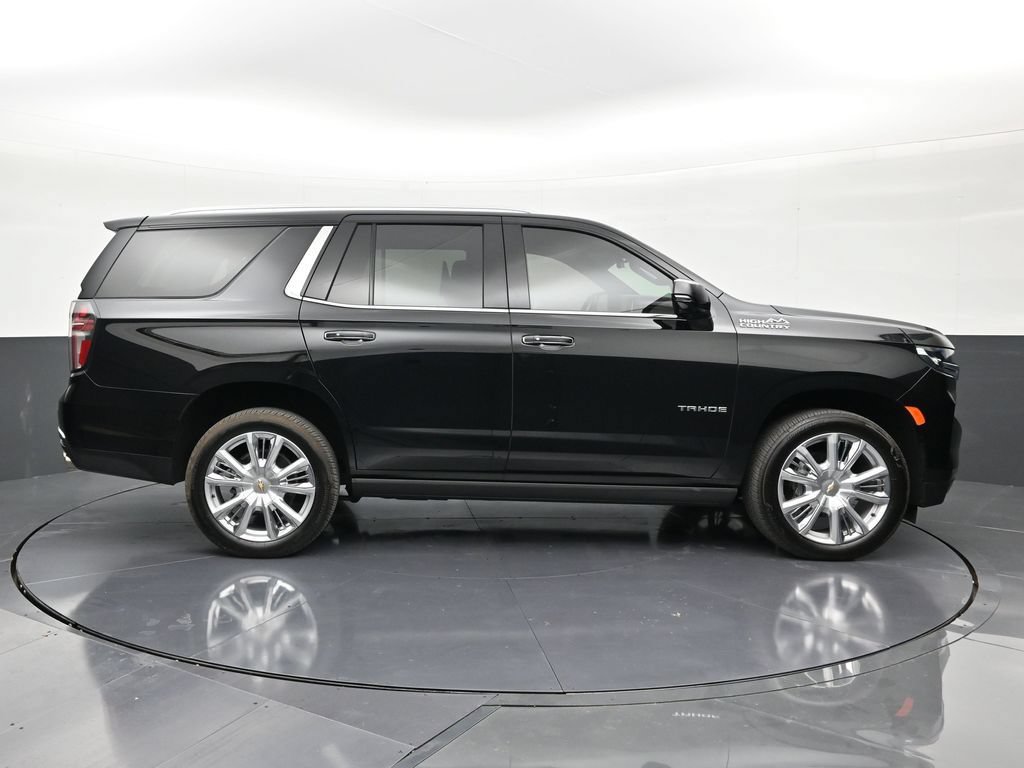 Used 2024 Chevrolet Tahoe High Country w/ Premium Package AWD/4WD image 6