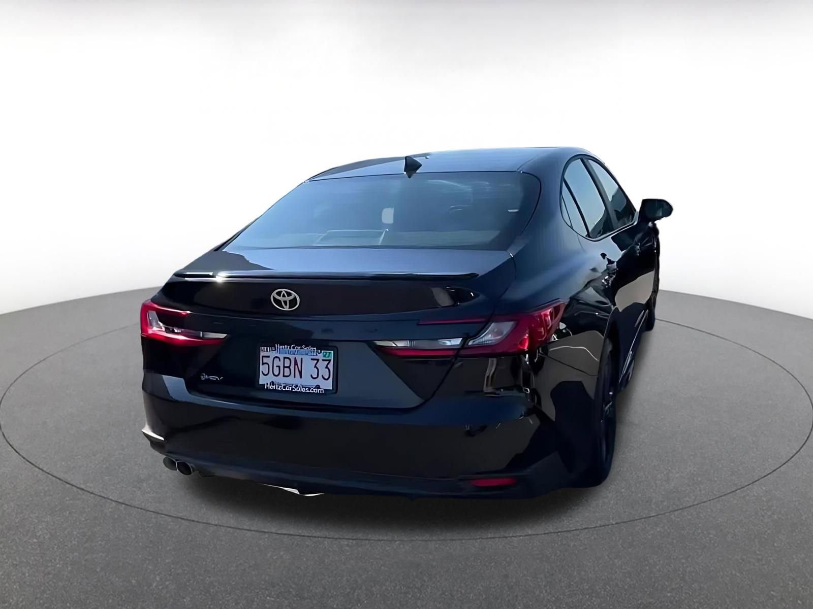 Used 2025 Toyota Camry SE FWD image 14