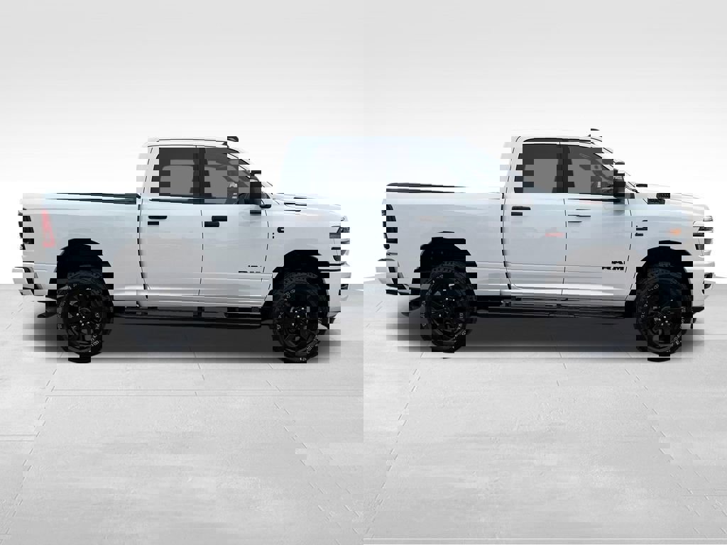 Used 2025 RAM 2500 Big Horn image 9