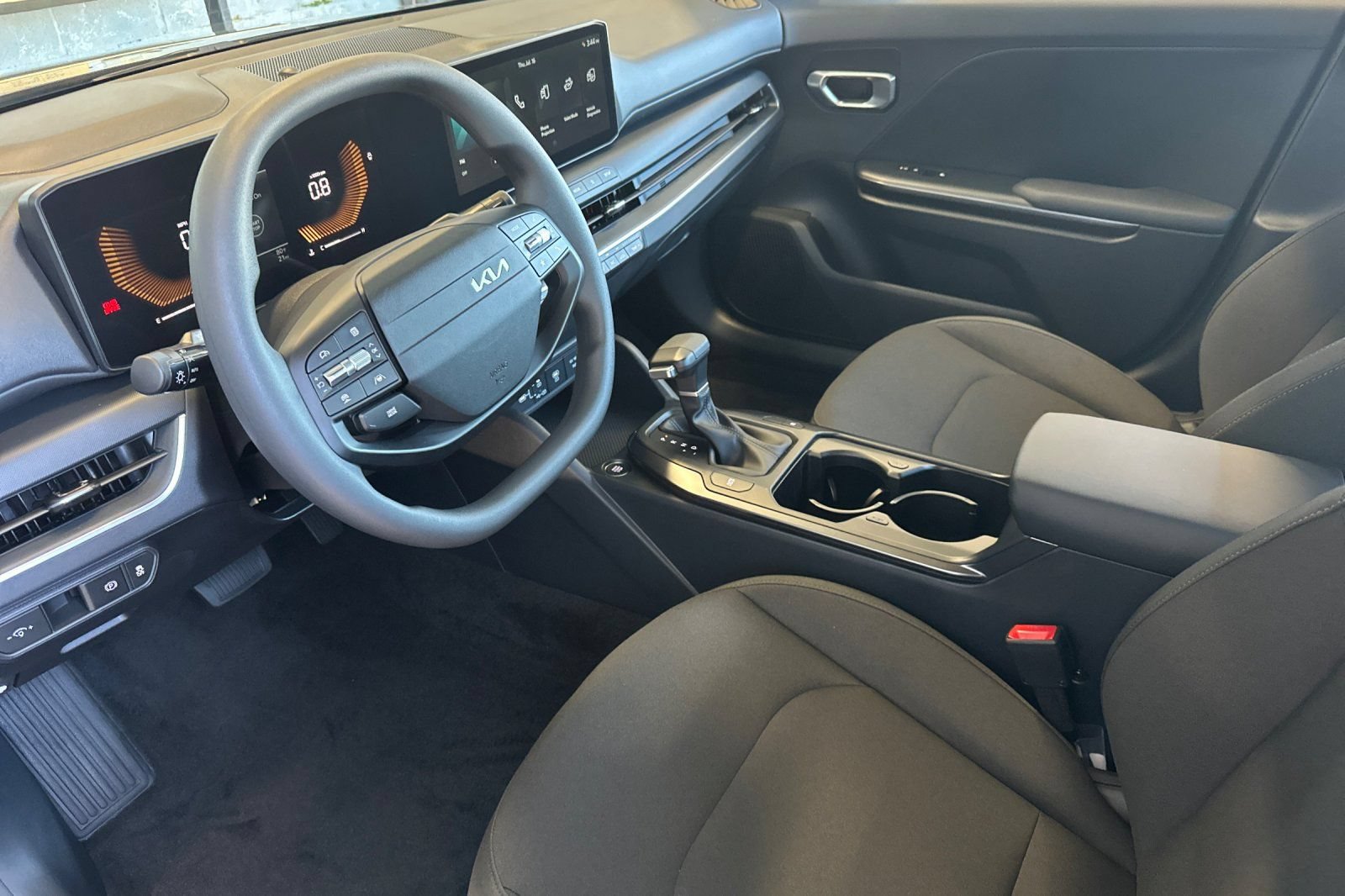 New 2026 Kia K4 FWD image 10