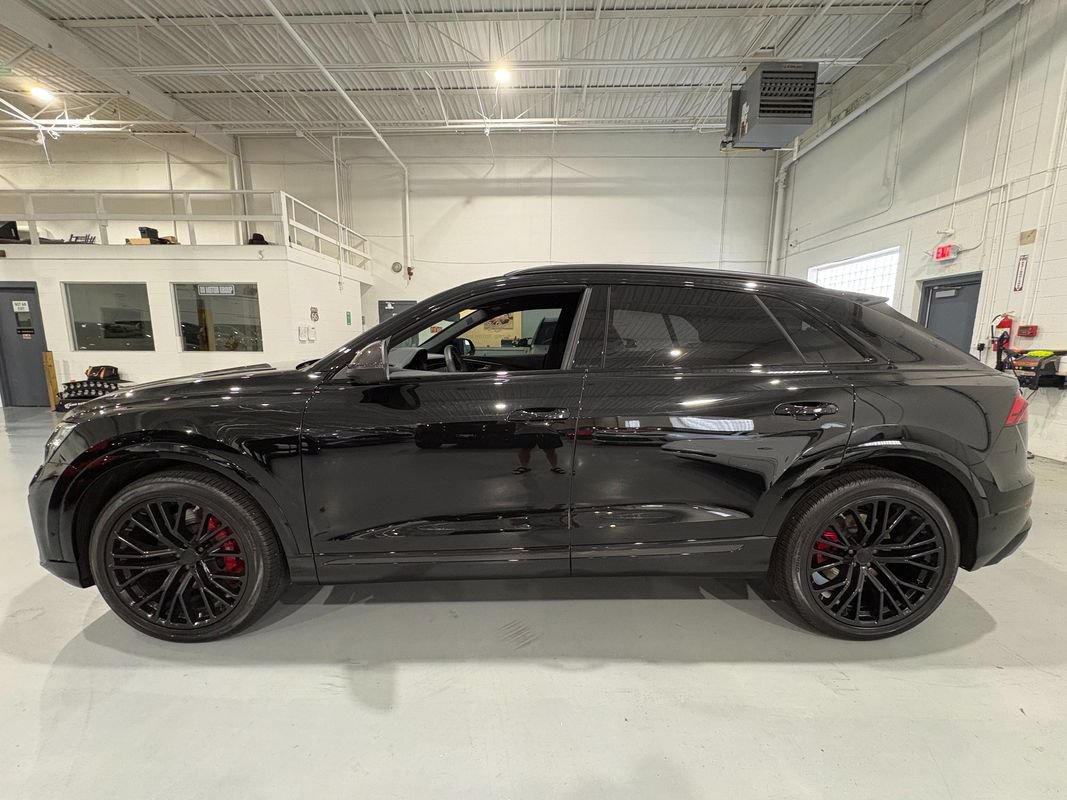Used 2026 Audi SQ8 Prestige AWD/4WD image 4
