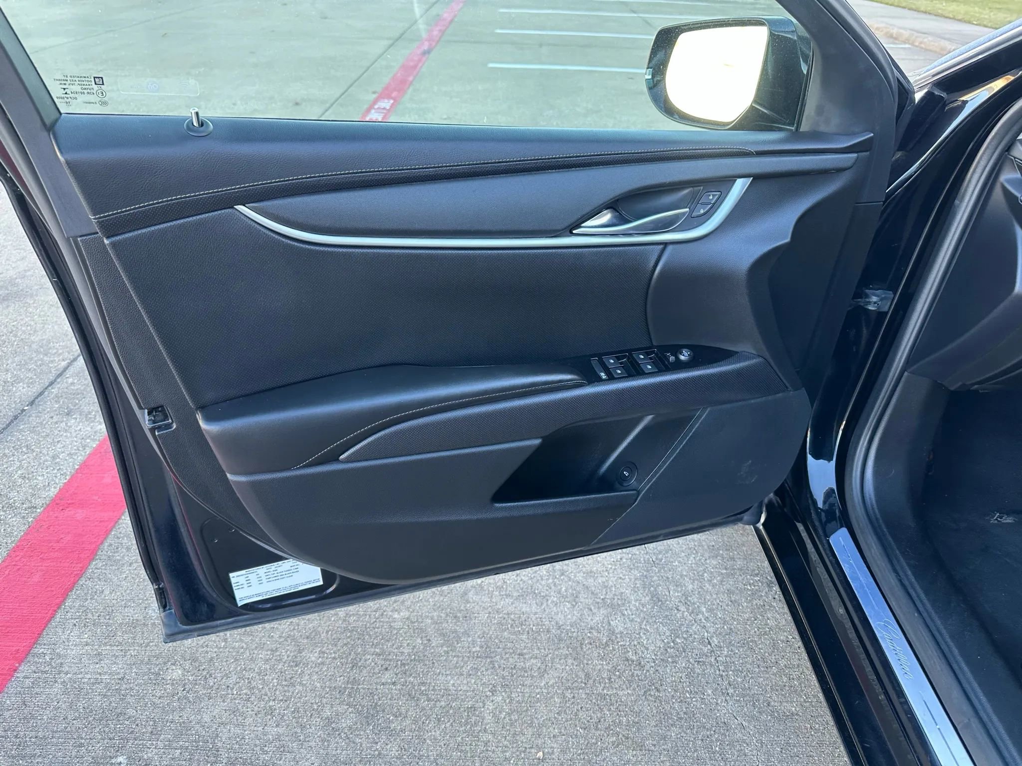 Used 2017 Cadillac XTS image 13