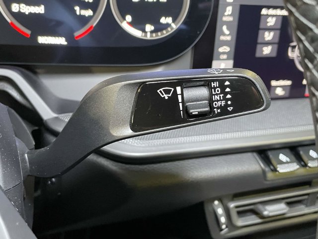 Certified 2020 Porsche 911 Carrera S RWD image 40