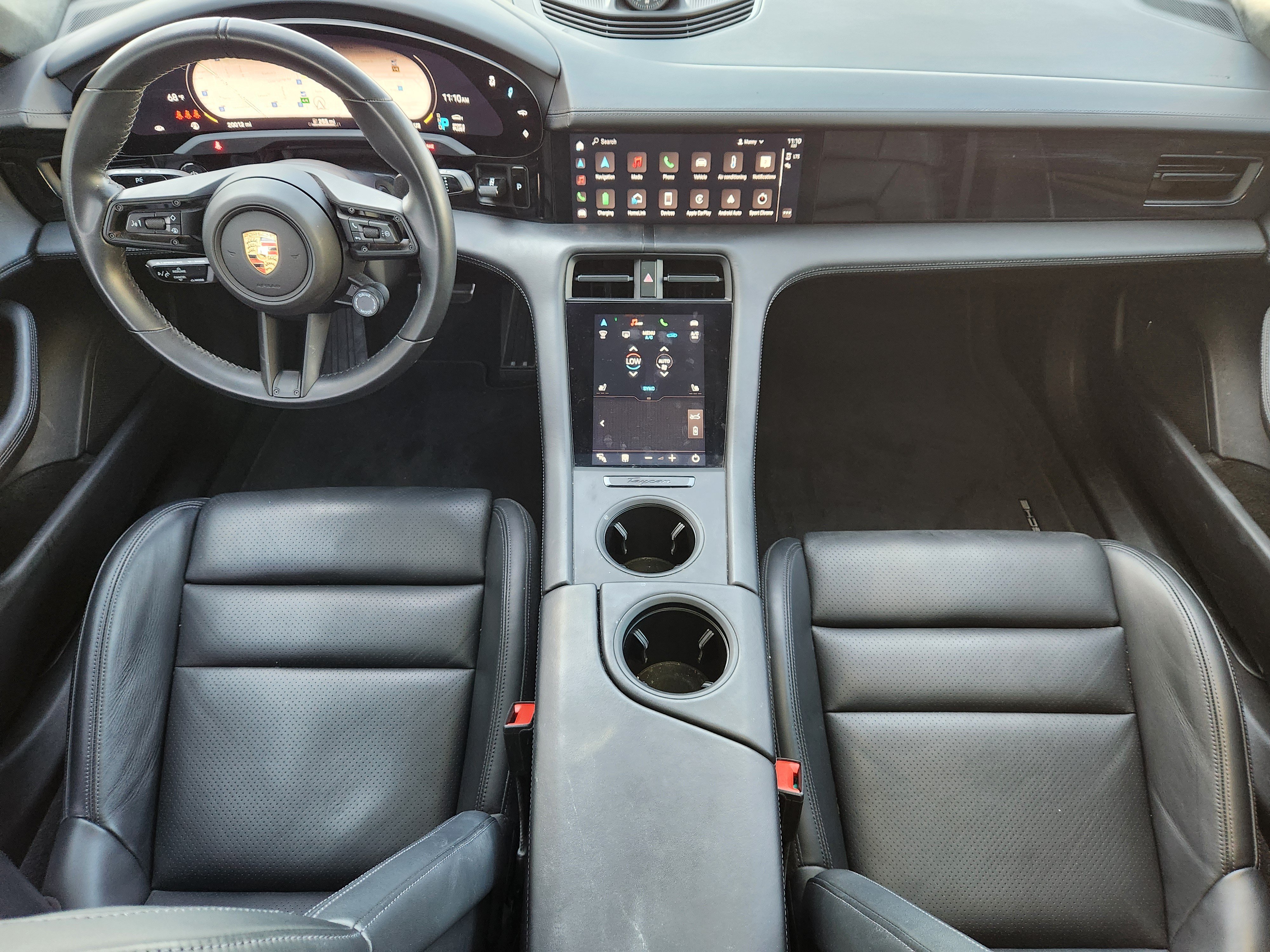Certified 2024 Porsche Taycan GTS AWD/4WD image 28