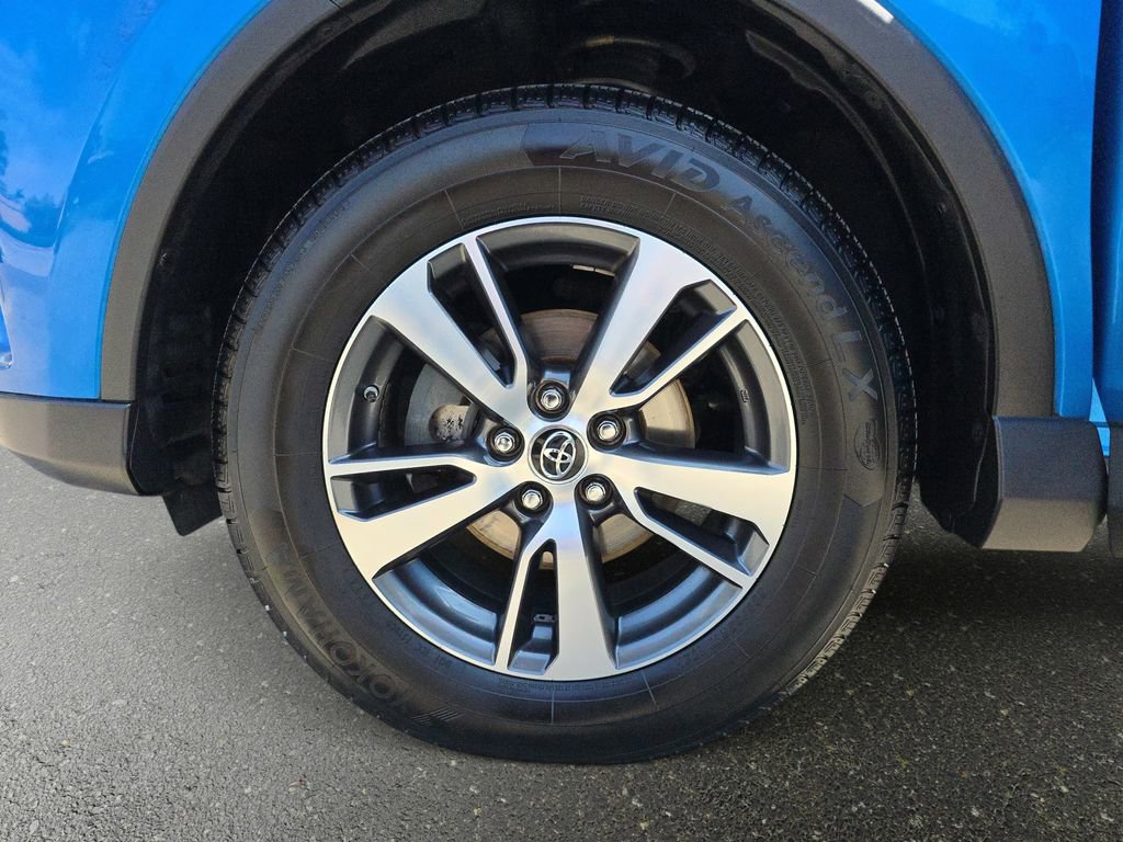 Used 2016 Toyota RAV4 XLE FWD image 36
