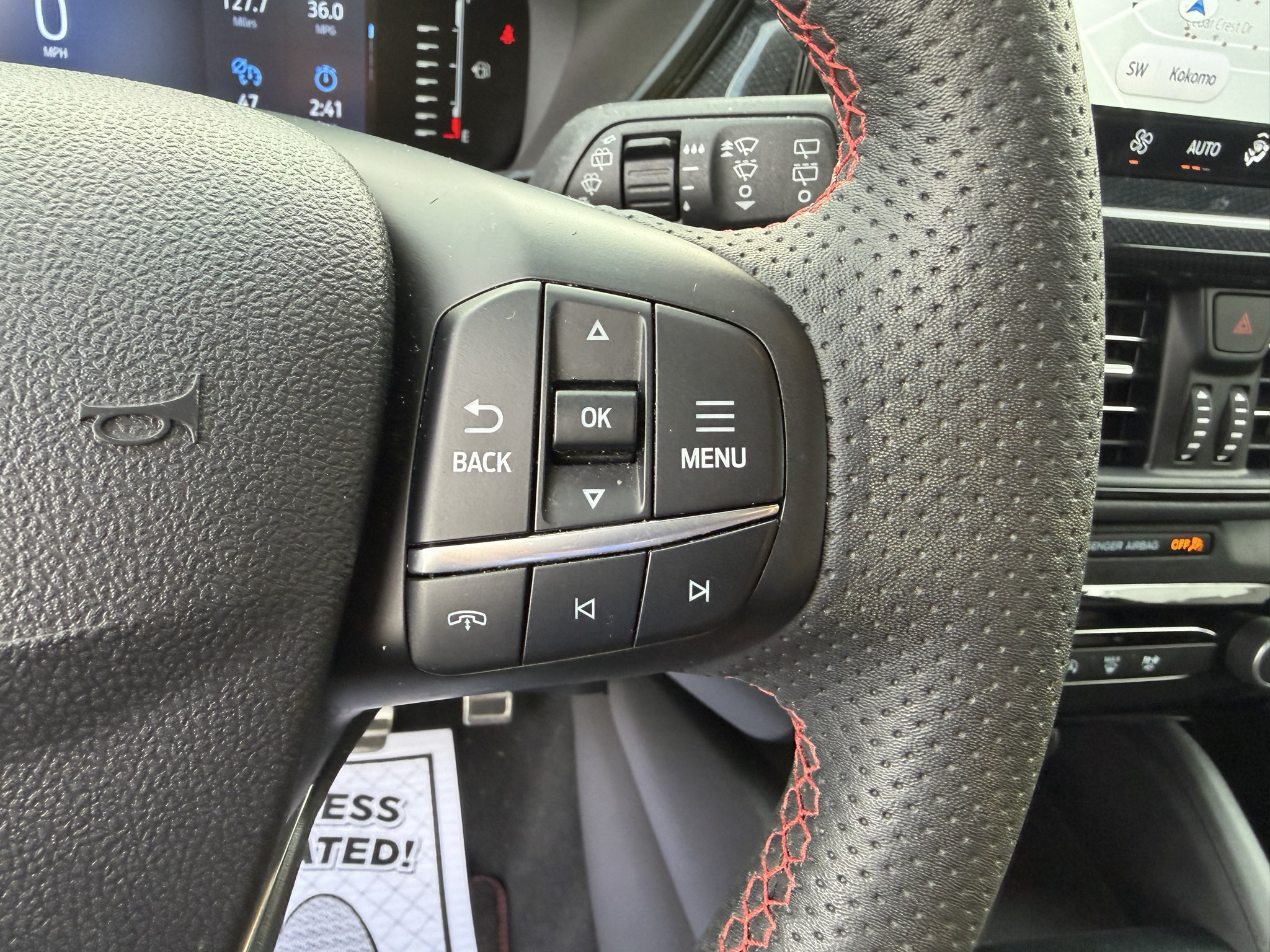 Used 2023 Ford Escape ST-Line w/ Tech Pack #1 AWD/4WD image 15
