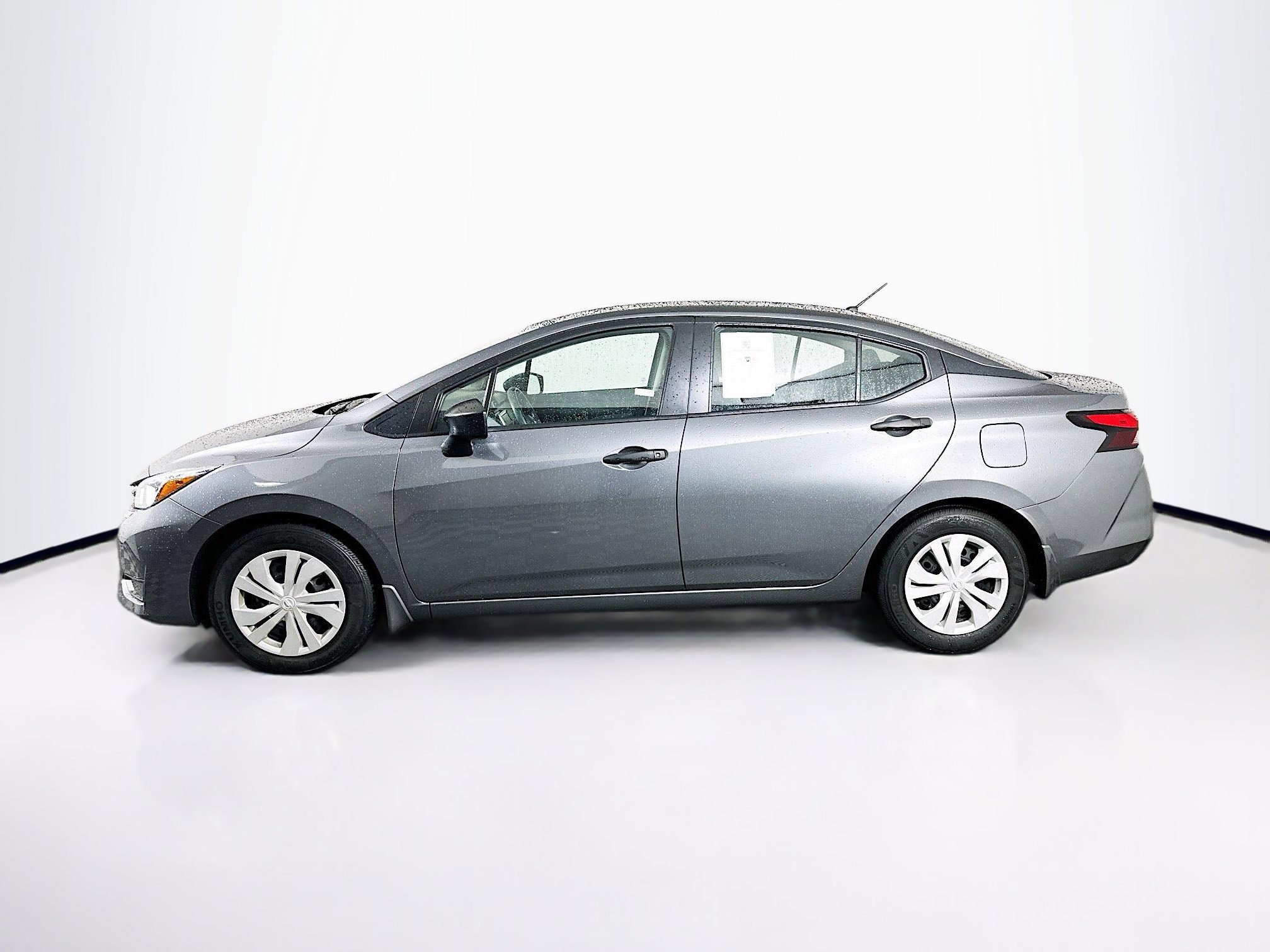 Used 2024 Nissan Versa S w/ Trunk Package image 4