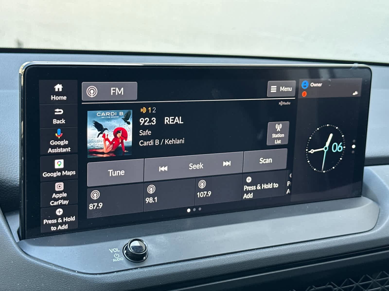 Used 2023 Honda Accord Touring image 19