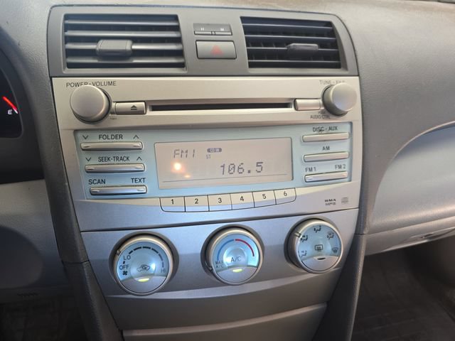 Used 2009 Toyota Camry LE FWD image 10