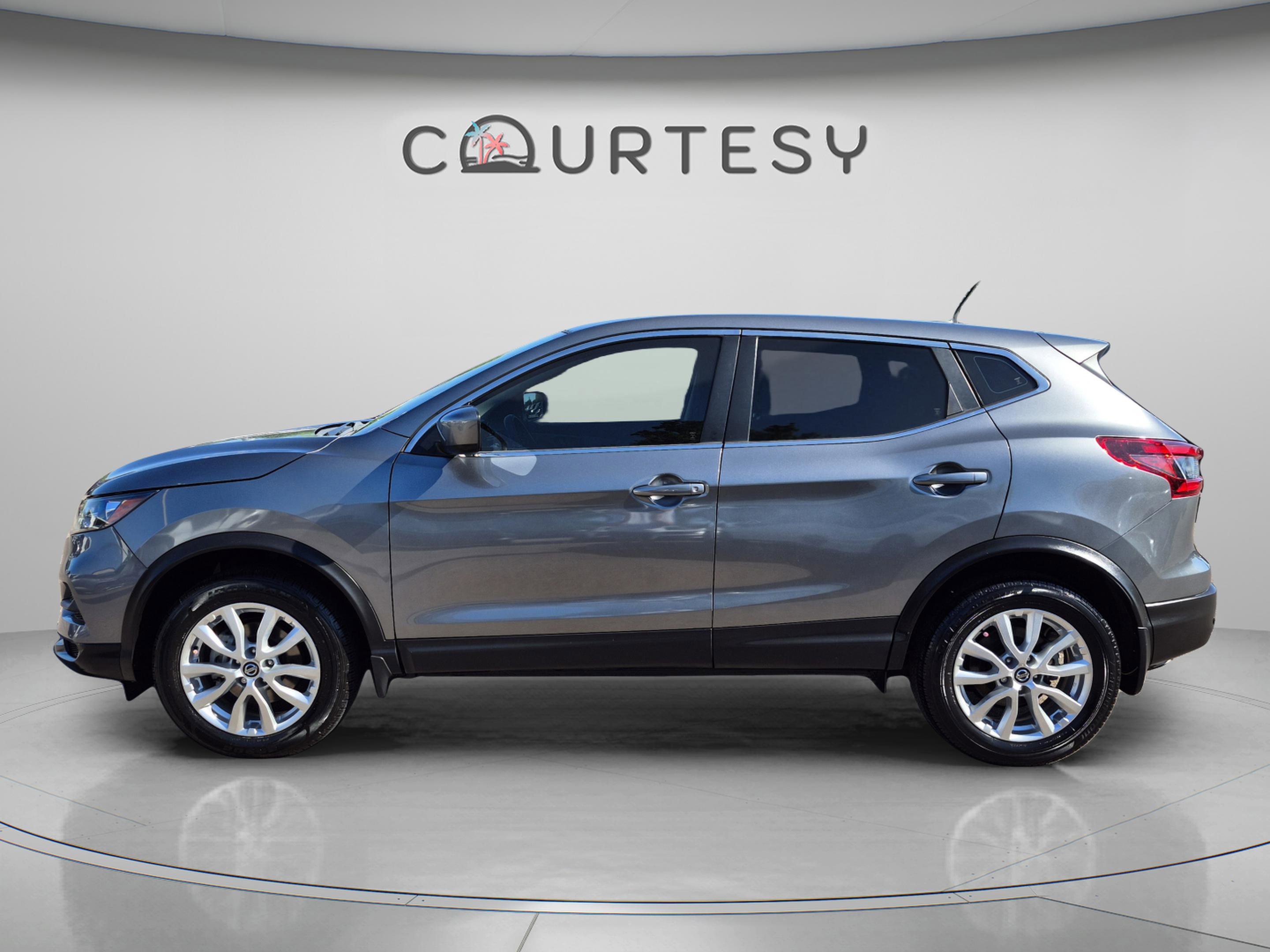 Certified 2021 Nissan Rogue Sport S FWD image 2