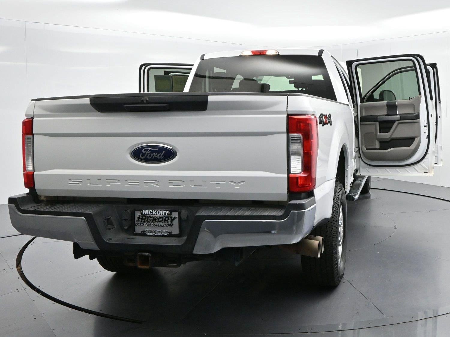 Used 2017 Ford F250 XLT AWD/4WD image 40