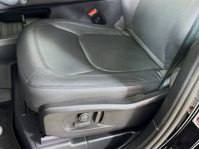 Certified 2024 Land Rover Defender 110 S AWD/4WD image 22