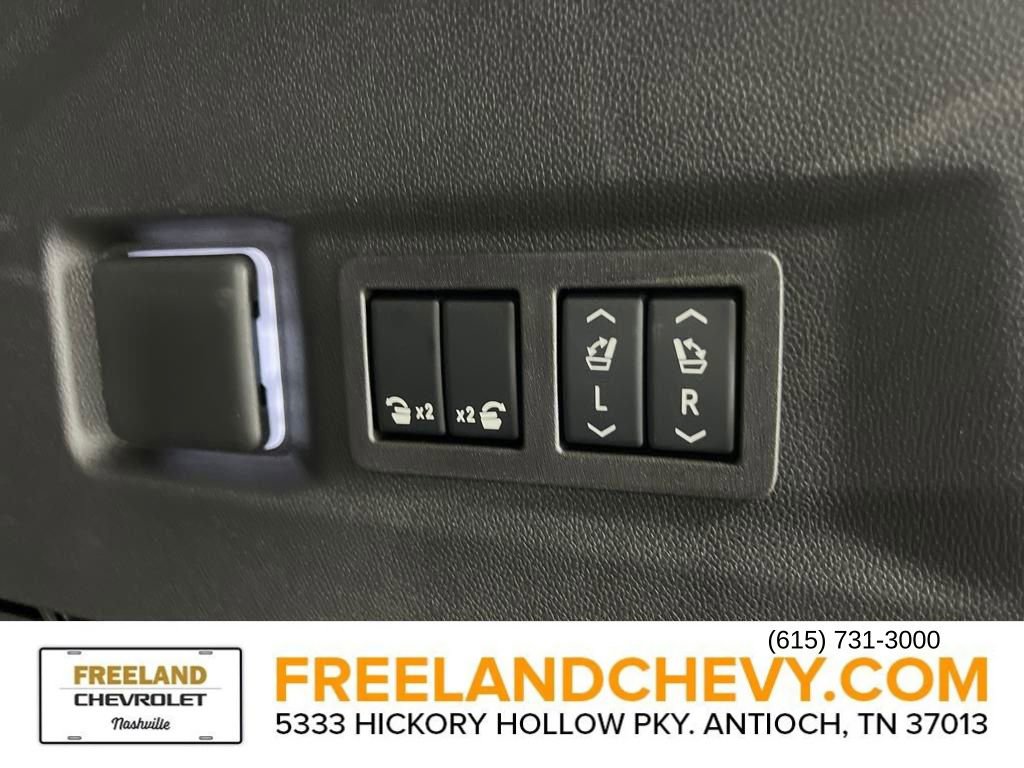 Used 2024 GMC Yukon Denali Ultimate image 10