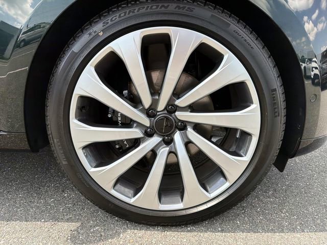 New 2026 Land Rover Range Rover SE image 10