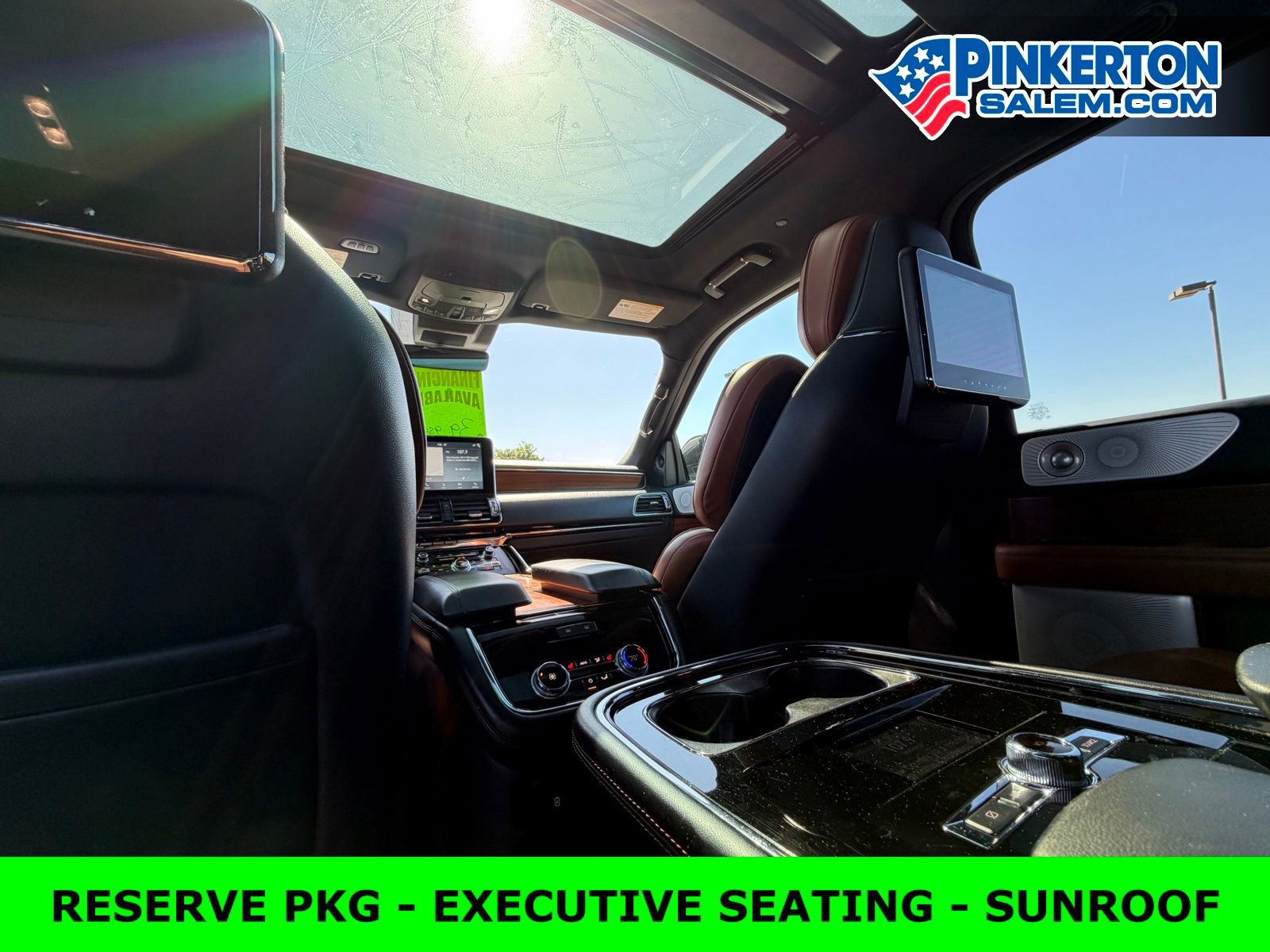 Used 2018 Lincoln Navigator L Reserve w/ Technology Package AWD/4WD image 6