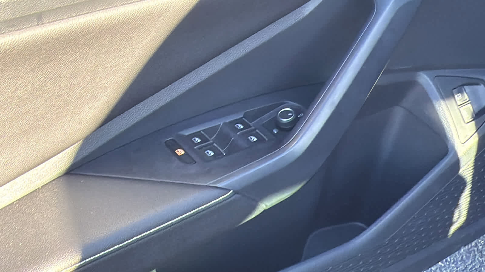 Used 2024 Volkswagen Jetta S image 22