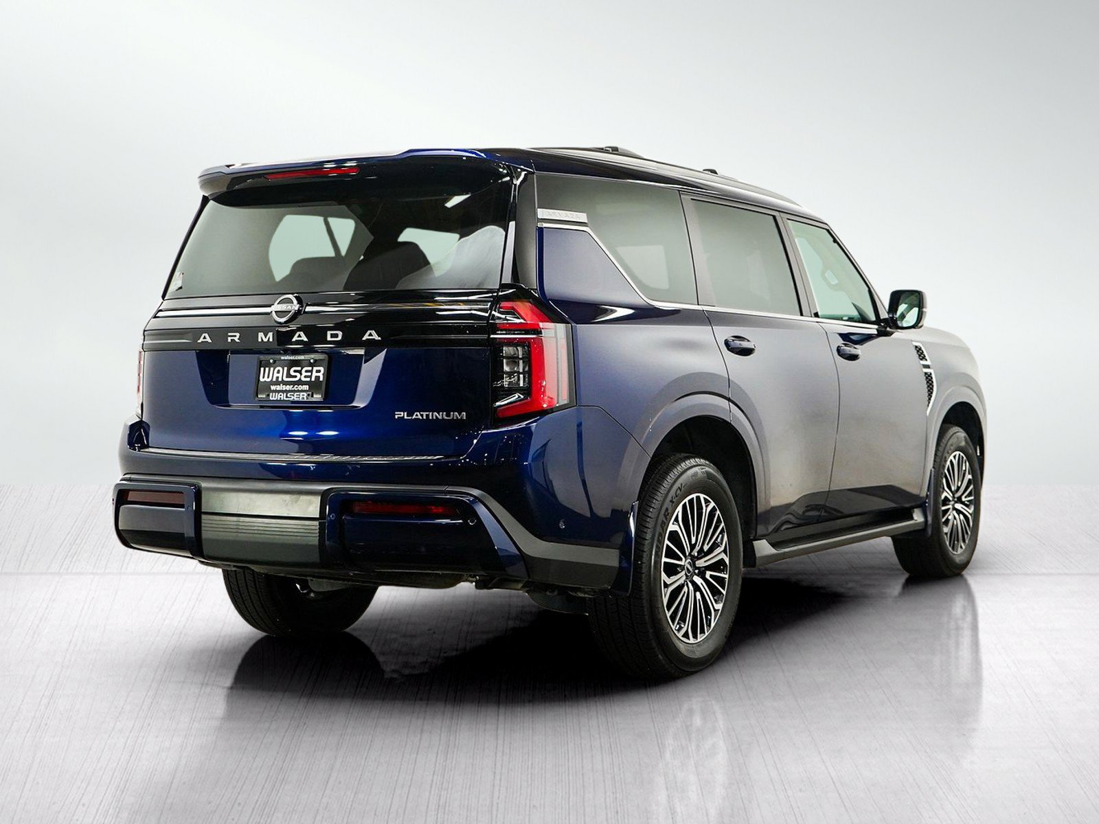 Certified 2025 Nissan Armada Platinum AWD/4WD image 5