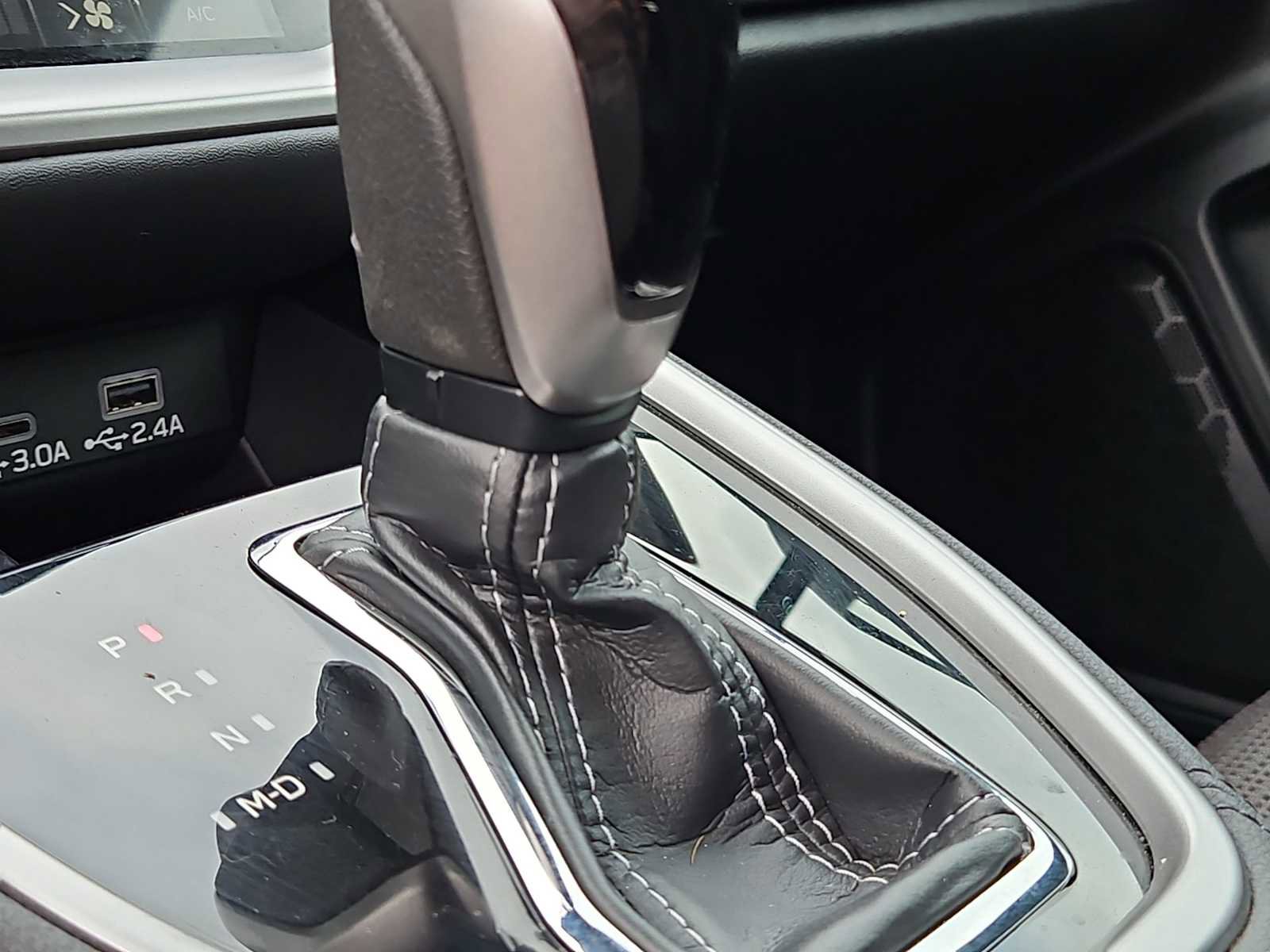 Used 2024 Subaru Outback Premium AWD/4WD image 21