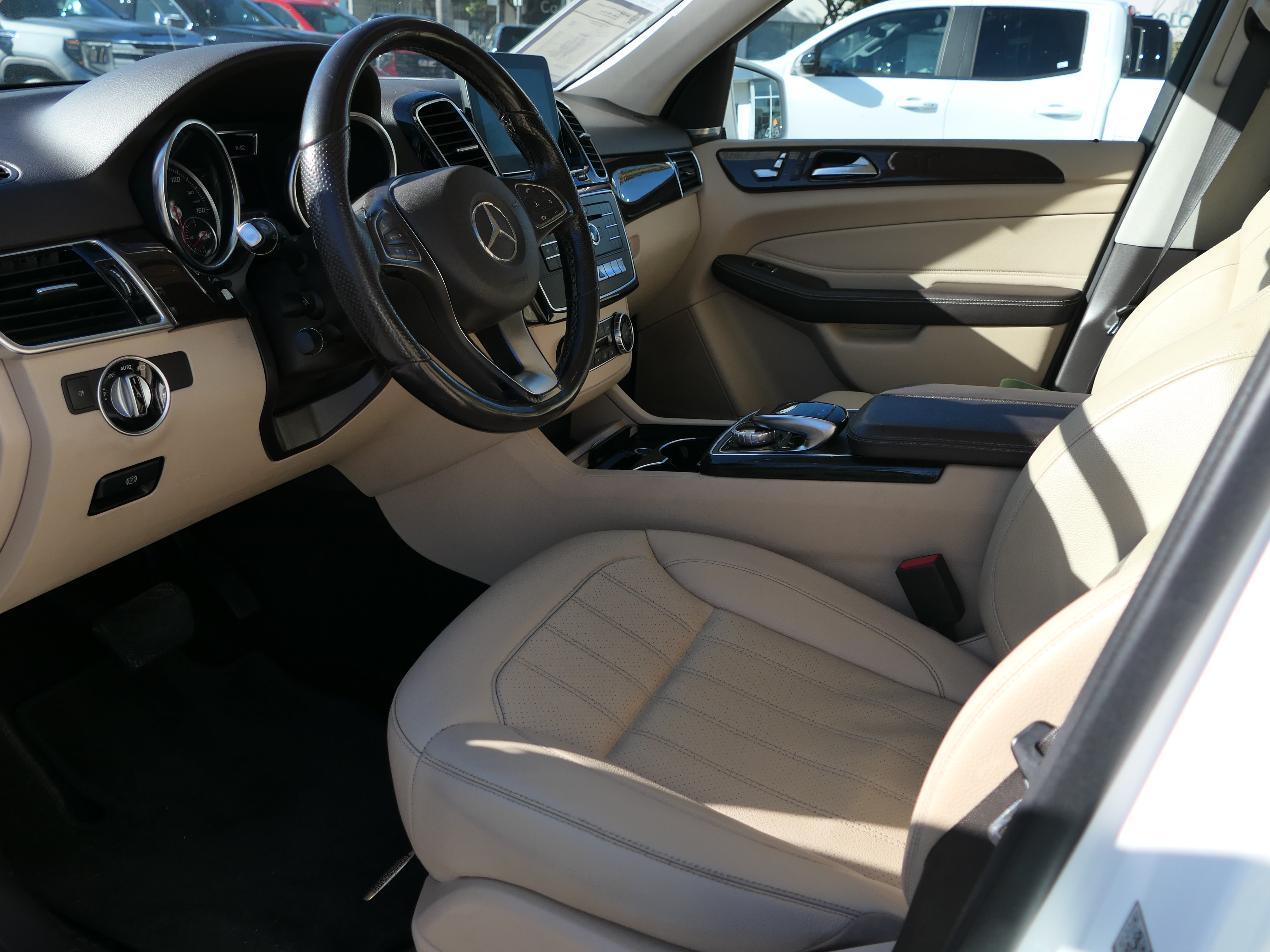 Used 2018 Mercedes-Benz GLE 350 image 12