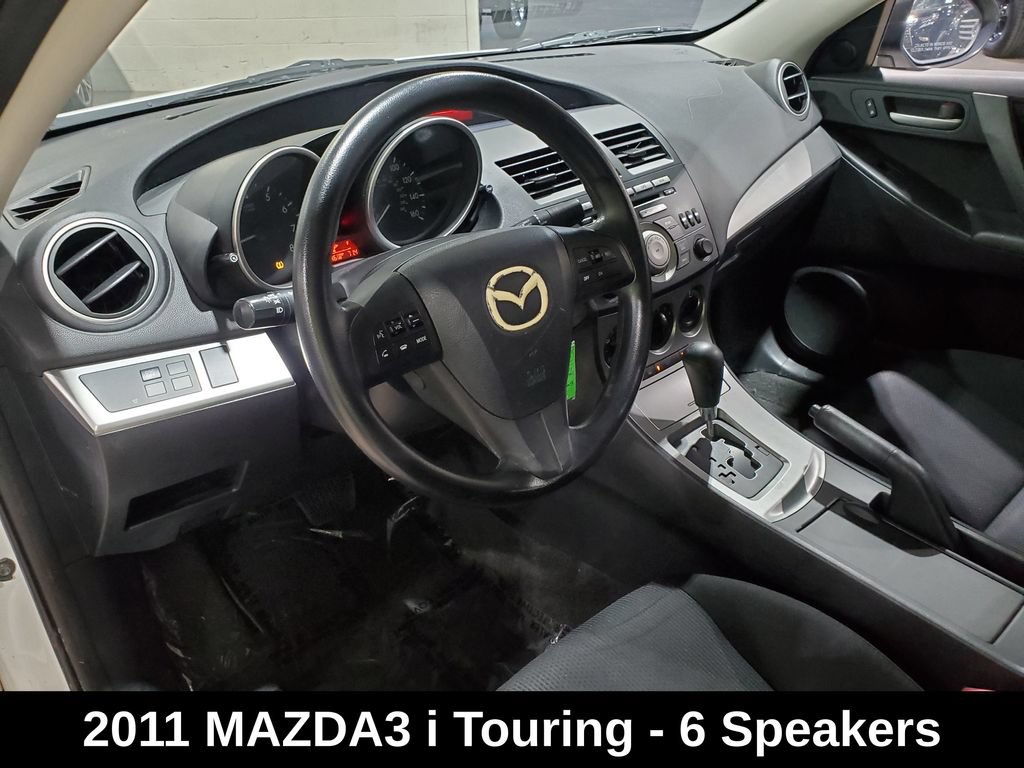 Used 2011 MAZDA MAZDA3 i Touring FWD image 7