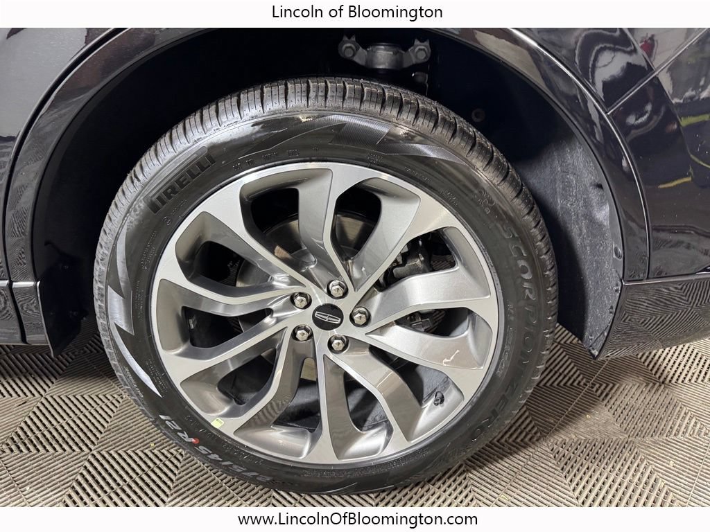 New 2026 Lincoln Aviator AWD w/ Jet Appearance Package image 40