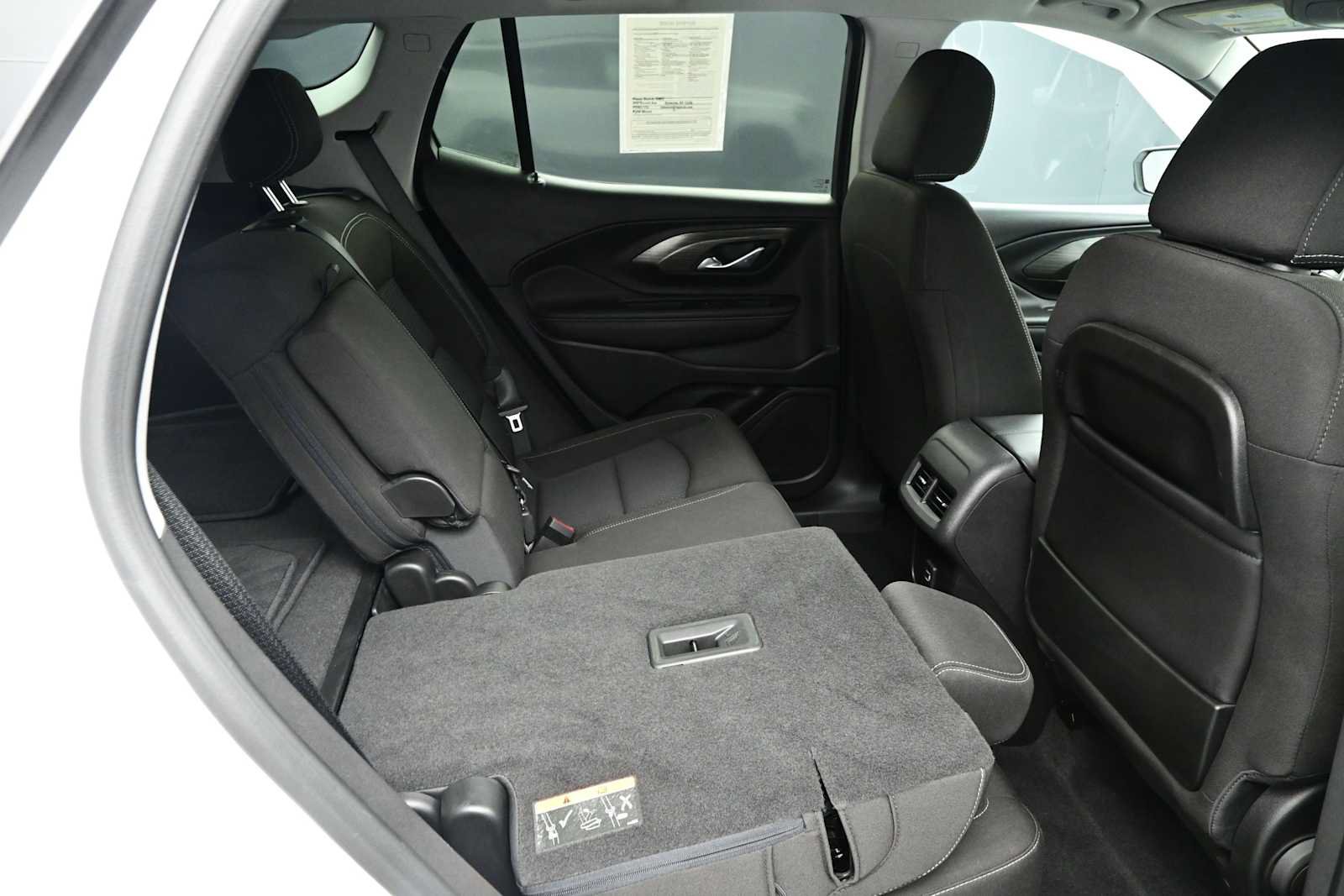 Used 2023 GMC Terrain SLE w/ Driver Convenience Package AWD/4WD image 30