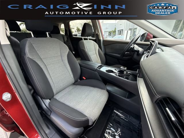 Used 2023 Nissan Rogue SV image 25