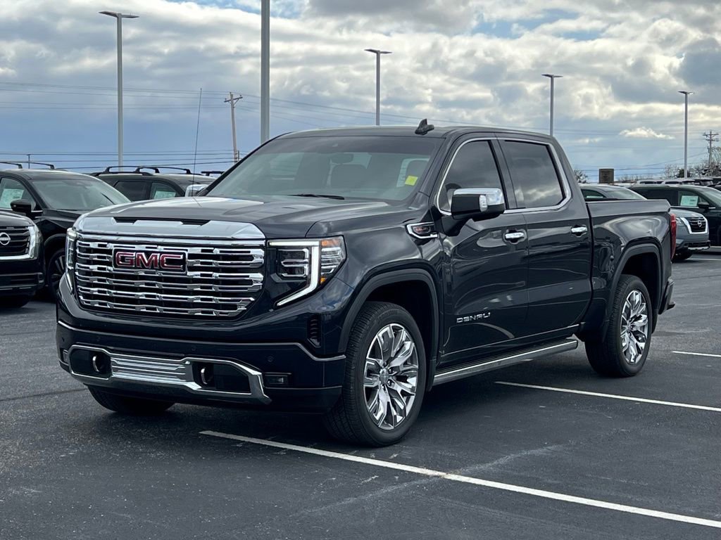Used 2025 GMC Sierra 1500 Denali image 6