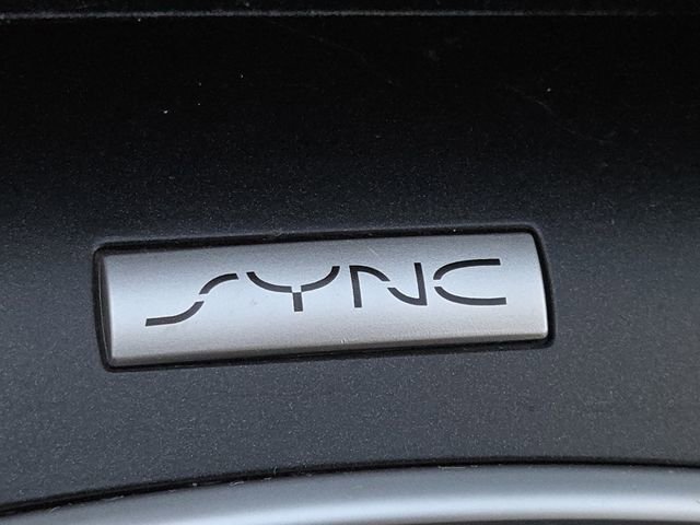 Used 2016 Ford Fusion SE w/ Equipment Group 202A image 6