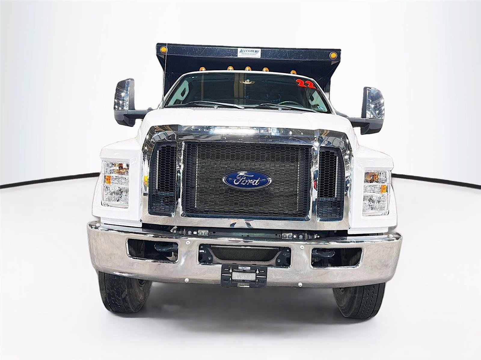 Used 2022 Ford F650 2WD Regular Cab Super Duty image 6