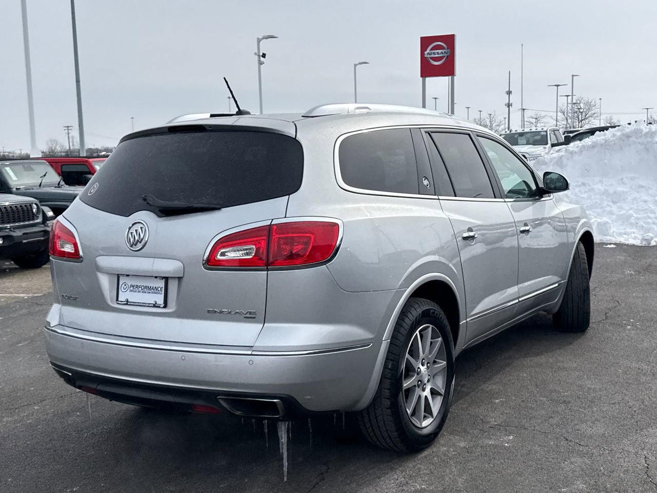 Used 2014 Buick Enclave Leather image 3