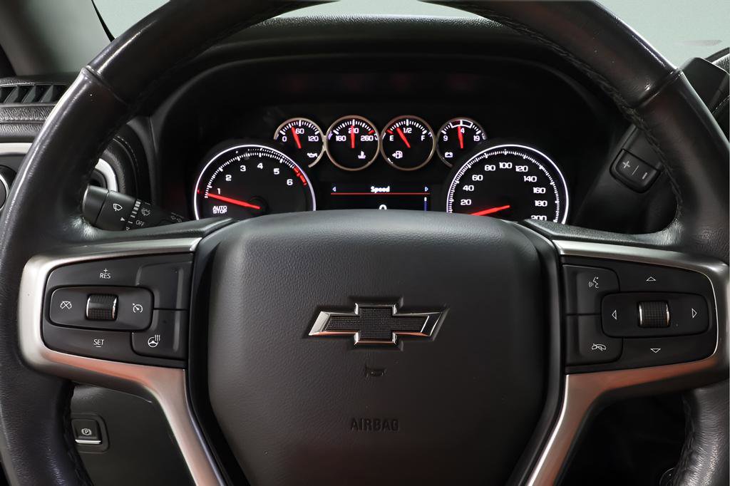 Used 2020 Chevrolet Silverado 1500 LT Trail Boss w/ Midnight Edition AWD/4WD image 13