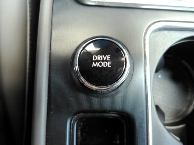 Used 2025 Lincoln Corsair FWD w/ Equipment Group 101A image 46