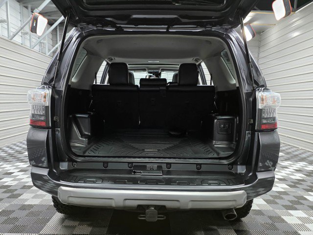 Used 2021 Toyota 4Runner TRD Off-Road Premium w/ Moonroof Package AWD/4WD image 37