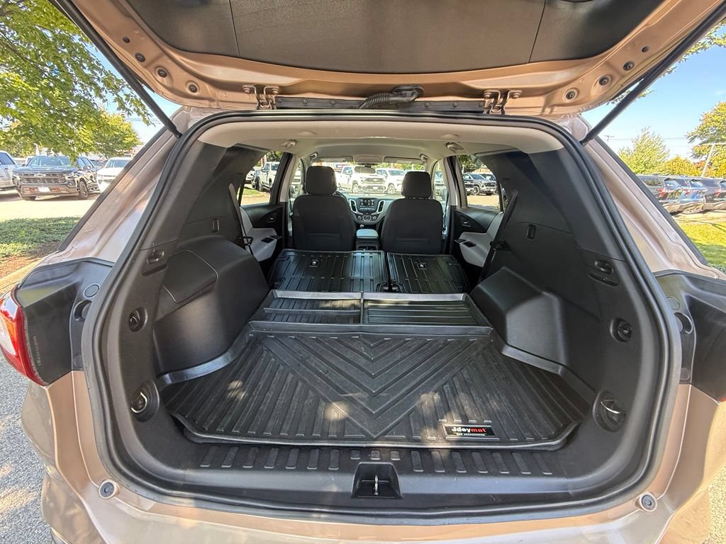 Used 2019 Chevrolet Equinox LS w/ LS Convenience Package AWD/4WD image 29