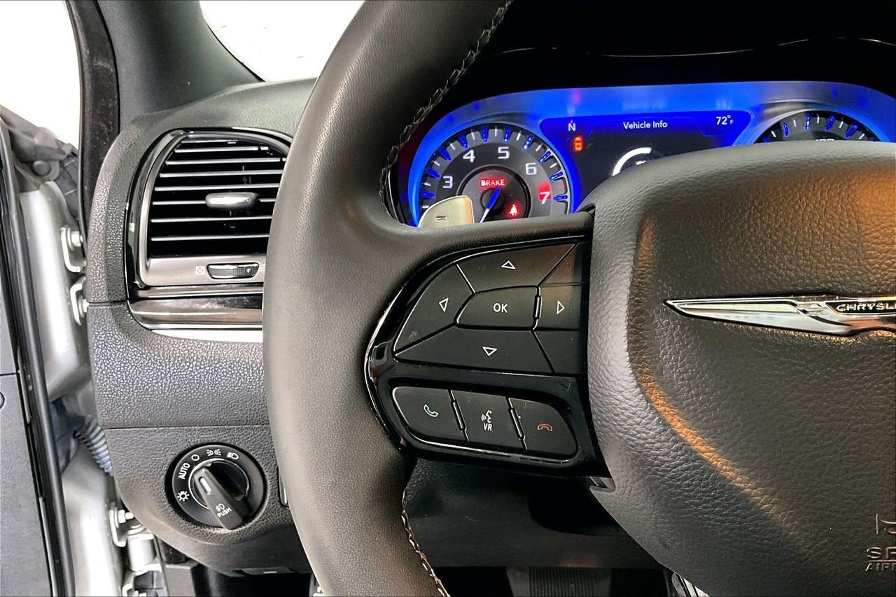 Used 2023 Chrysler 300 S RWD image 20