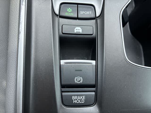 Used 2019 Honda Accord Touring image 41
