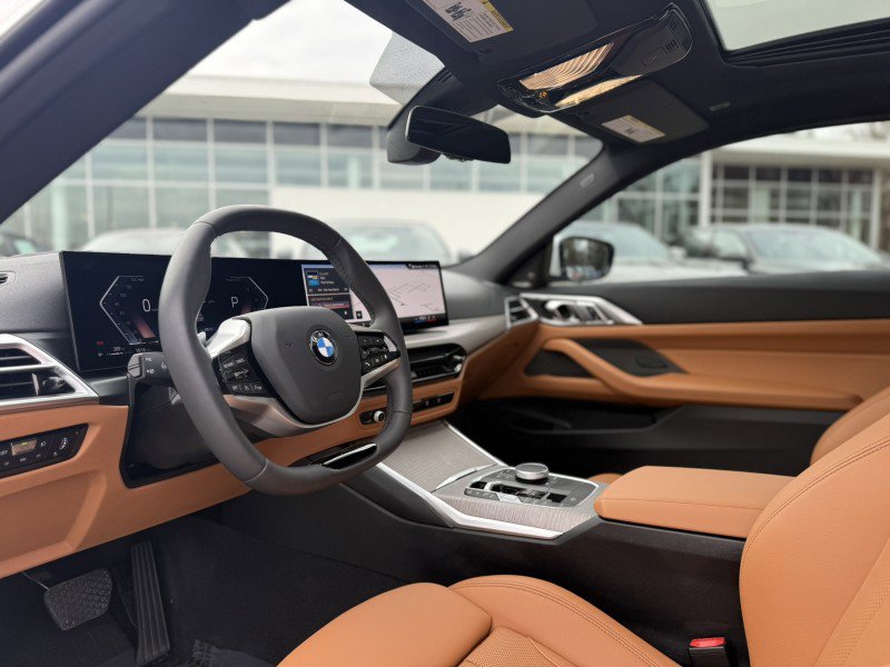 Certified 2025 BMW 430i Coupe w/ Premium Package image 13