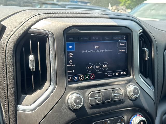 Used 2022 GMC Sierra 2500 Denali w/ Technology Package AWD/4WD image 18