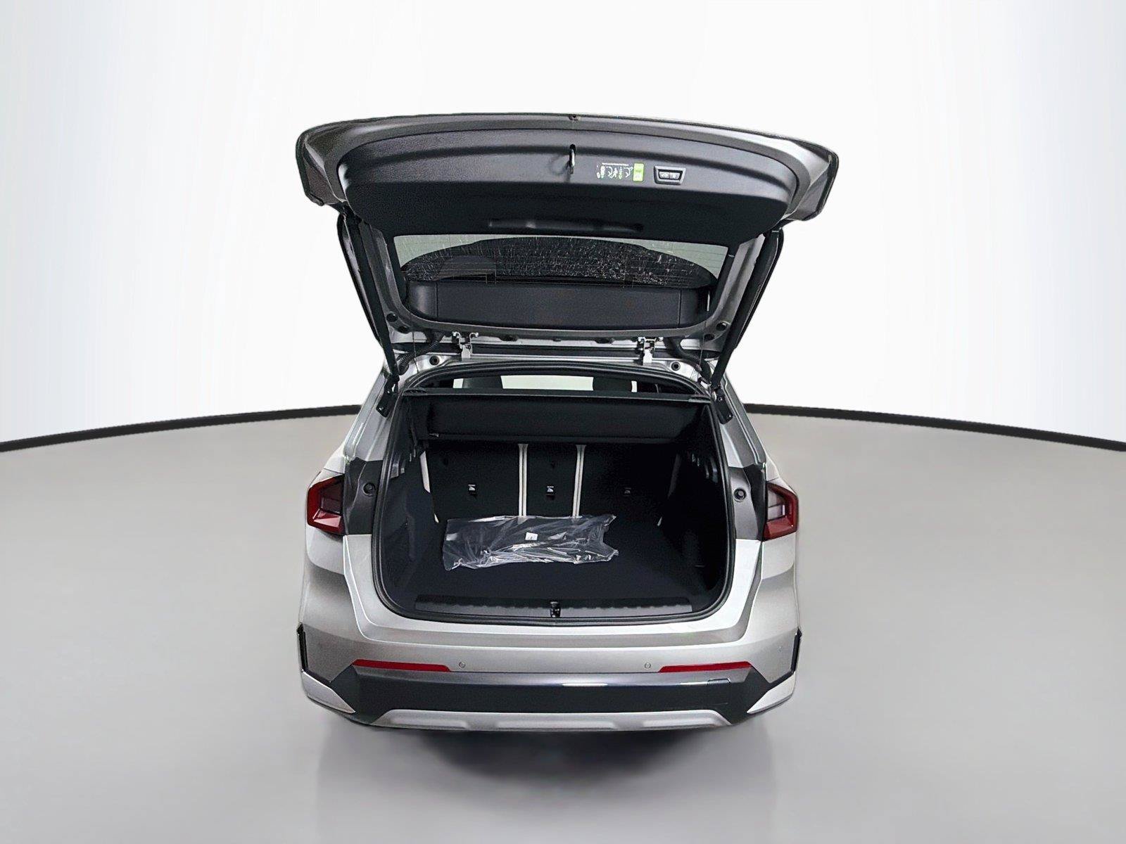 New 2027 BMW X1 xDrive28i AWD/4WD image 27