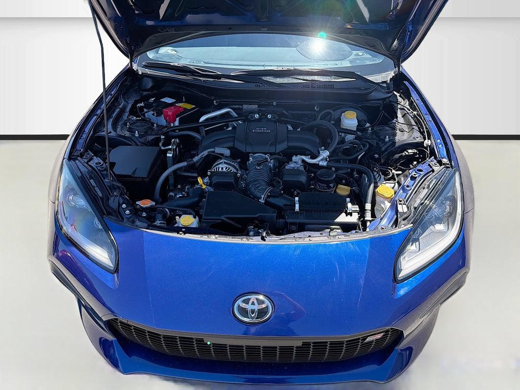 Used 2025 Toyota GR86 Premium w/ ALL Weather Mat Package (TMS) RWD image 28