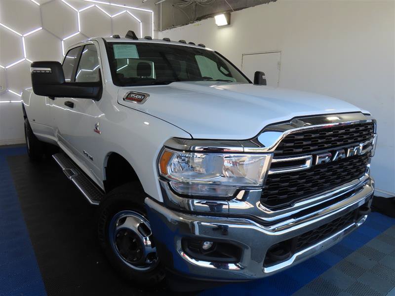 Used 2024 RAM 3500 Big Horn AWD/4WD image 5