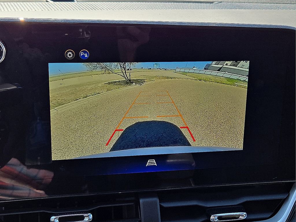 Used 2025 Chevrolet Equinox LT AWD/4WD image 27