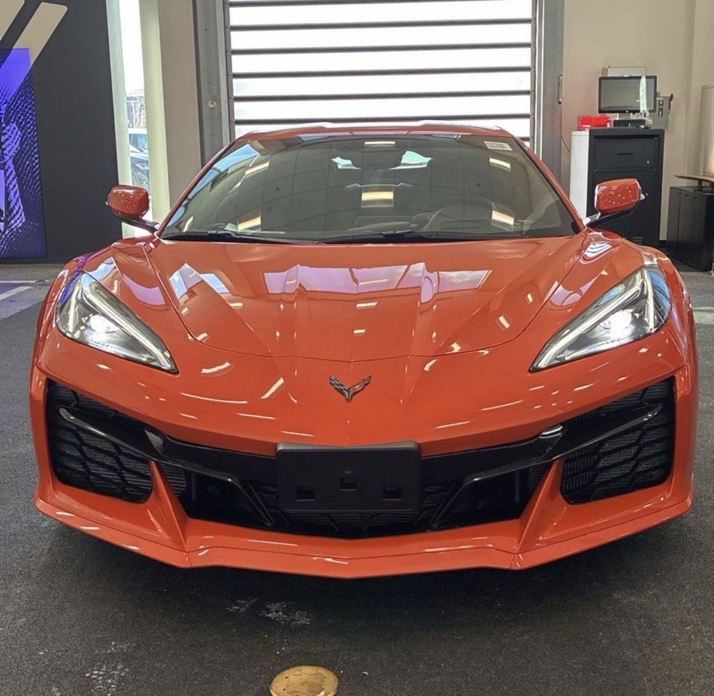 Used 2025 Chevrolet Corvette E-Ray w/ ZER Performance Package image 26