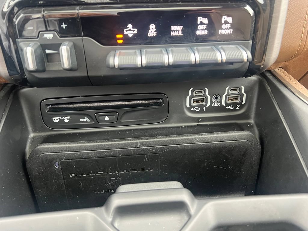 Used 2019 RAM 1500 Longhorn AWD/4WD image 43