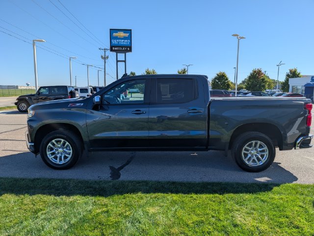 Used 2021 Chevrolet Silverado 1500 LT AWD/4WD image 11