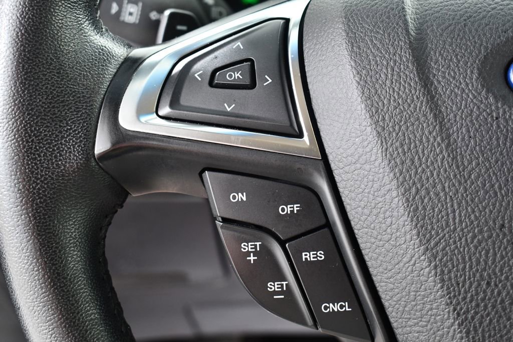 Used 2020 Ford Edge SEL w/ Cold Weather Package AWD/4WD image 30