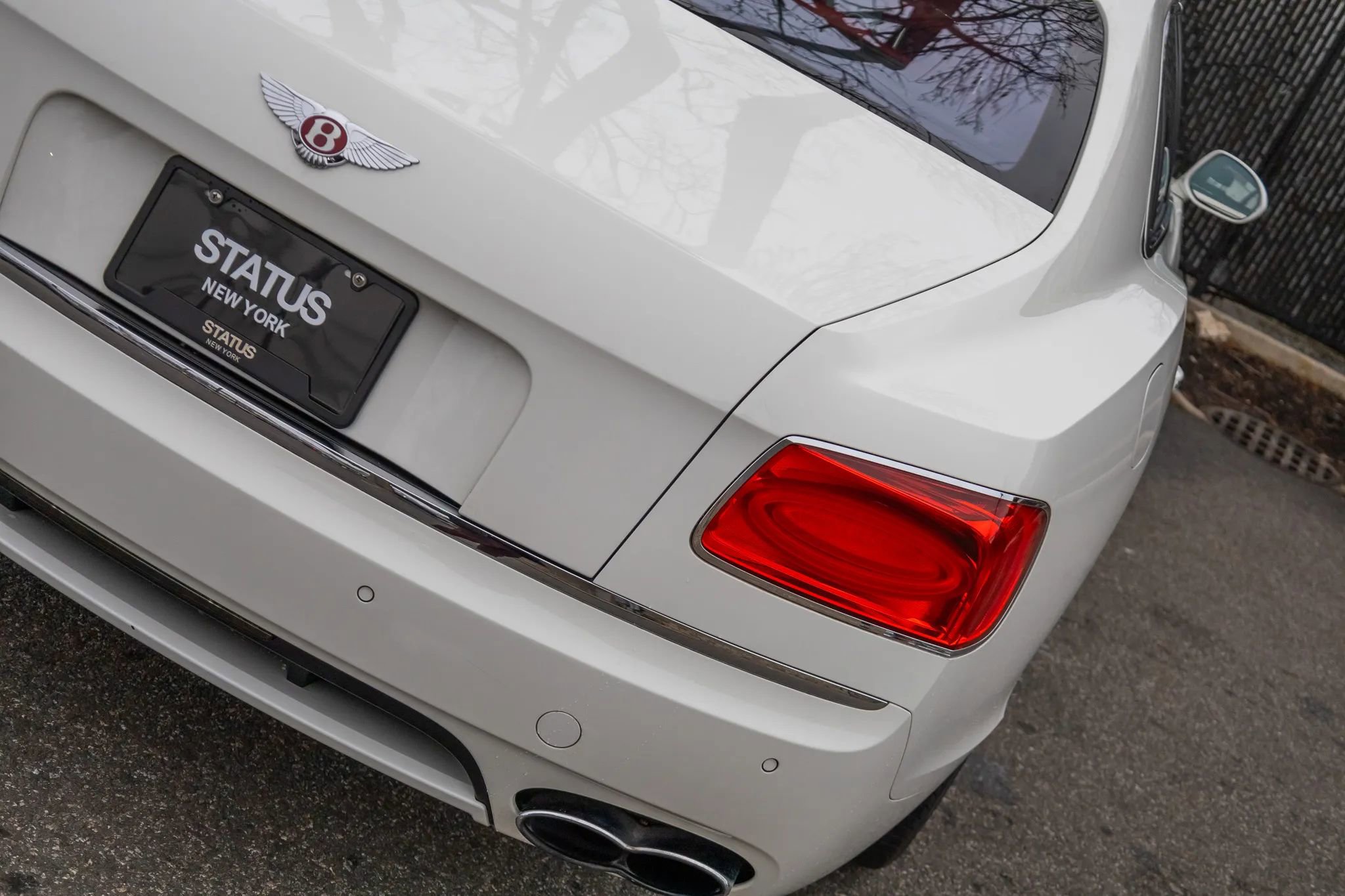 Used 2015 Bentley Flying Spur V8 image 34