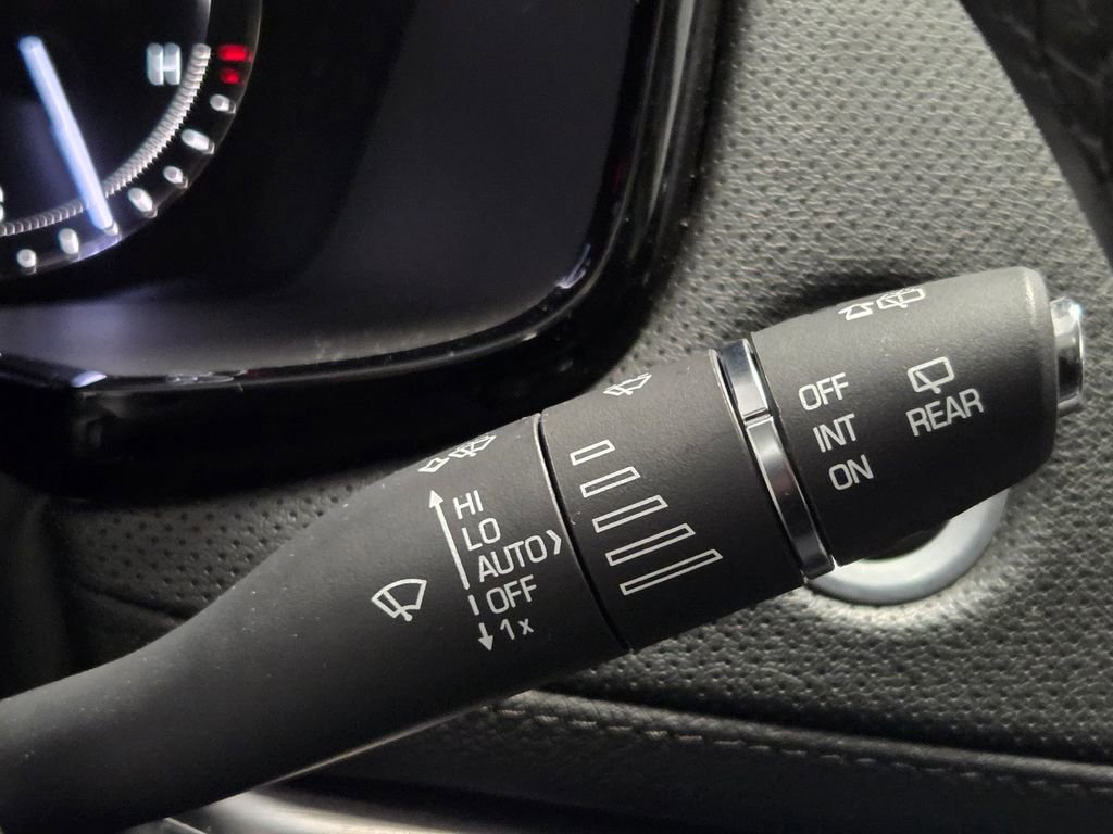 Used 2018 Cadillac XT5 Luxury image 22